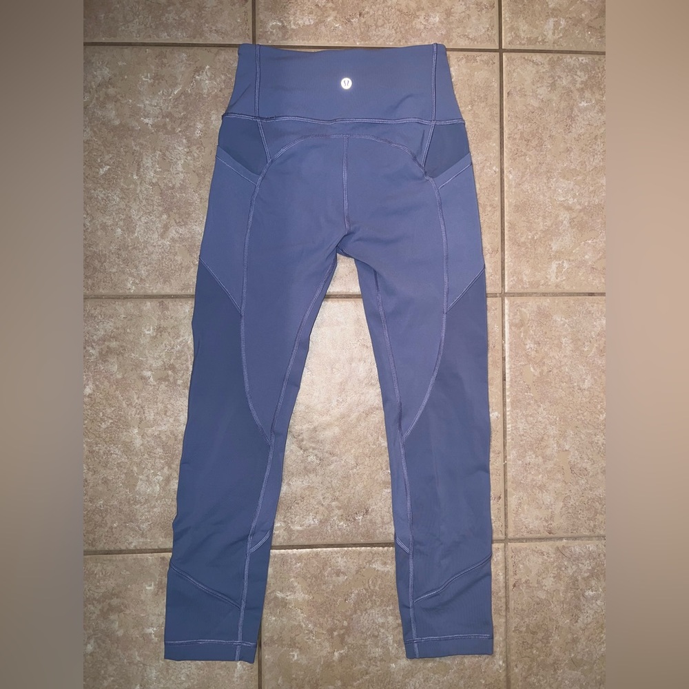 Lululemon leggings with pockets